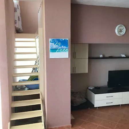 Apartament Me Qera Plazh Golem