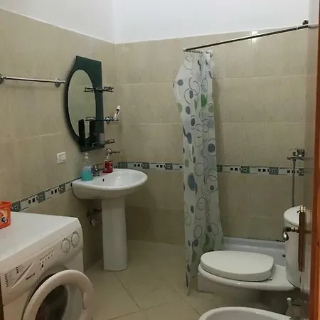 Apartment Apartament Me Qera Plazh Golem *