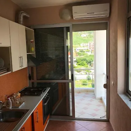 Apartment Apartament Me Qera Plazh Golem